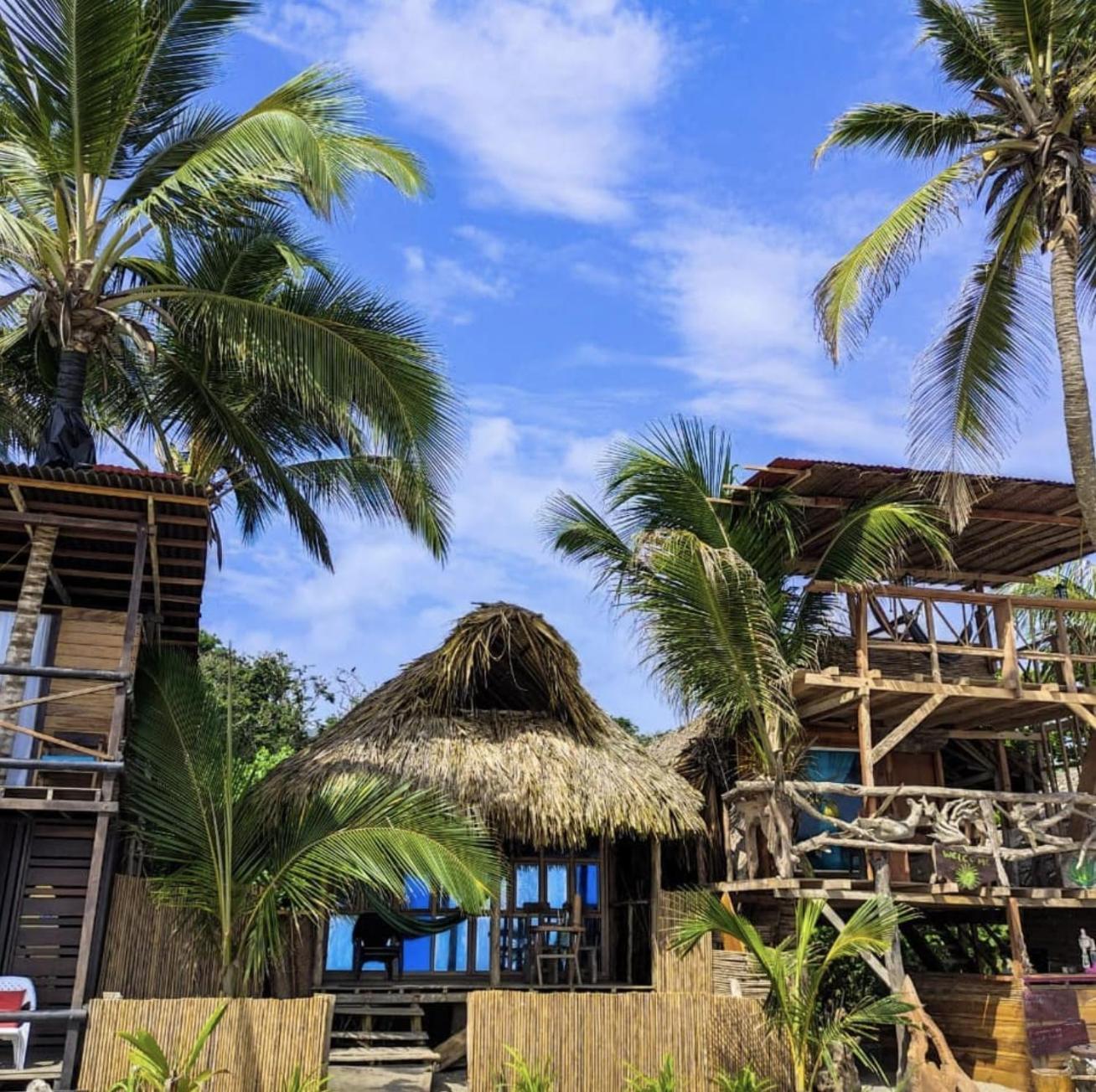 Paraíso Hostal *