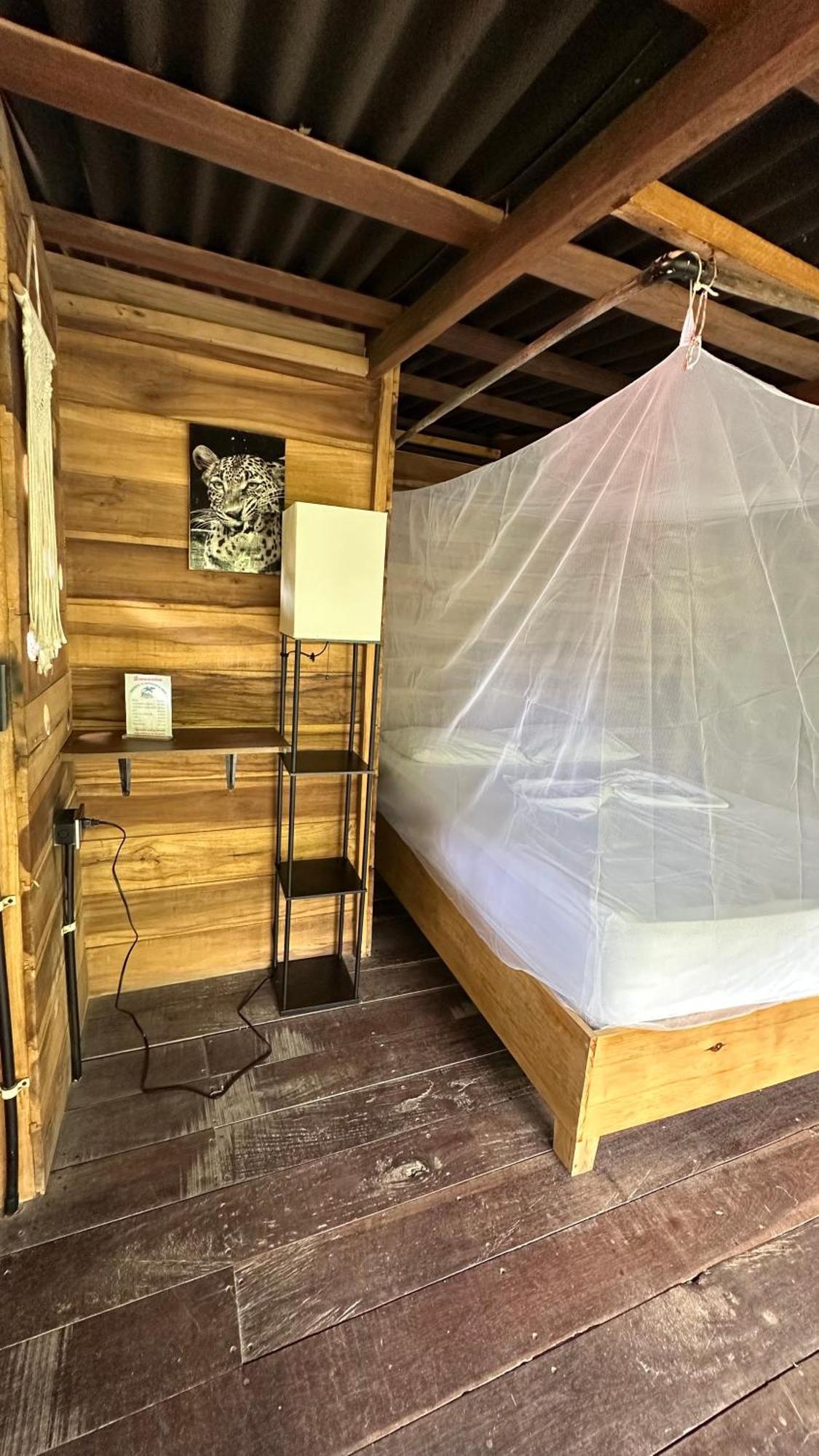 Hostel Eco Paraiso *